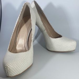 BCBG Generation Parade pumps